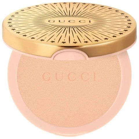 Хайлайтер Gucci Glow Highlighter Multi-use Silky Illuminating Powder 03 Warm Gold 3616305616609 фото